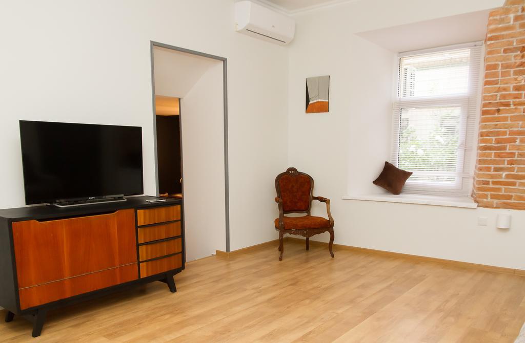 Apartment In The Center Of Odessa Екстер'єр фото