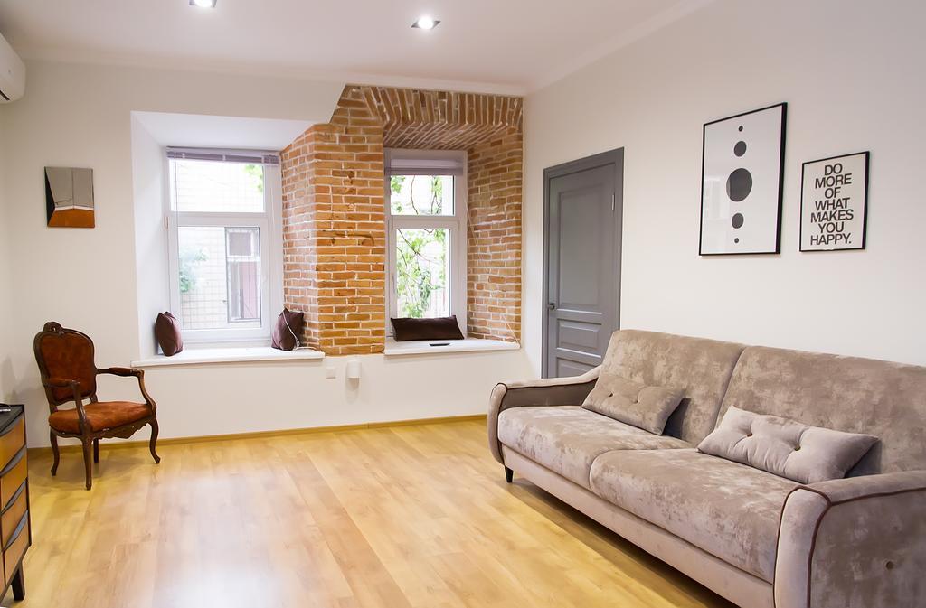Apartment In The Center Of Odessa Екстер'єр фото