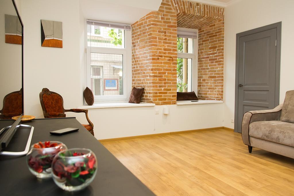 Apartment In The Center Of Odessa Екстер'єр фото